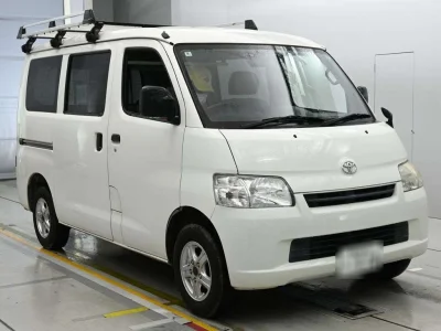 TOYOTA LITE ACE VAN