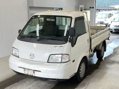 MAZDA BONGO 1