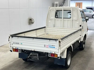 MAZDA BONGO 2