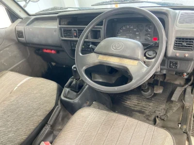 MAZDA BONGO BRAWNY TRUCK