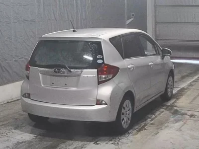 SUBARU TREZIA