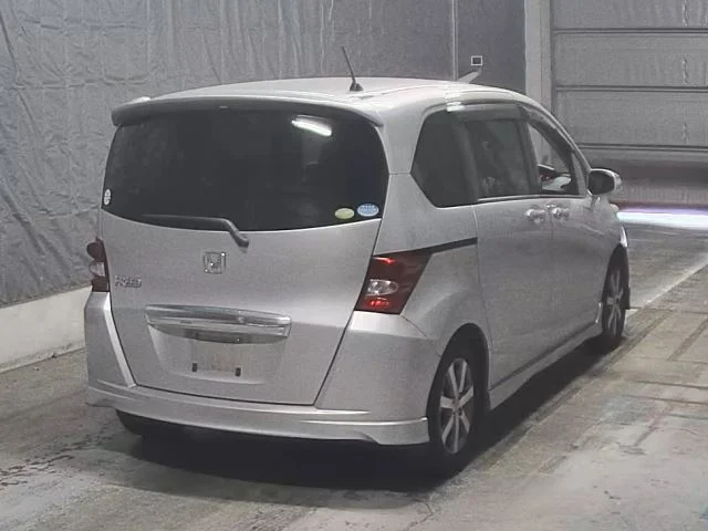 Honda Freed 2009
