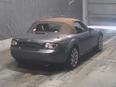 MAZDA ROADSTER 1