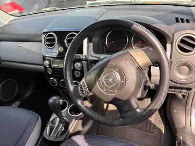 MAZDA VERISA