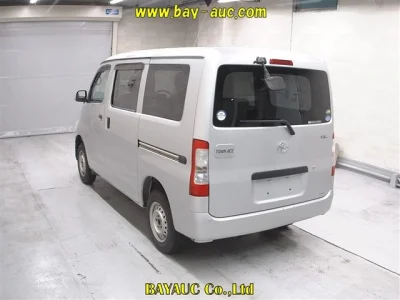 TOYOTA TOWN ACE VAN