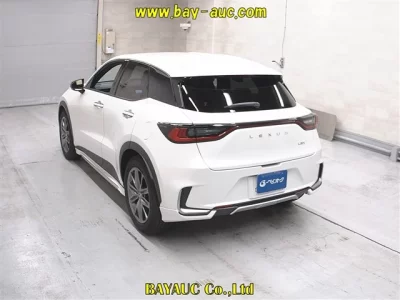 LEXUS LBX