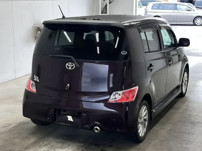 TOYOTA BB