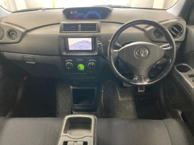 TOYOTA BB