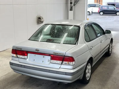 NISSAN SUNNY