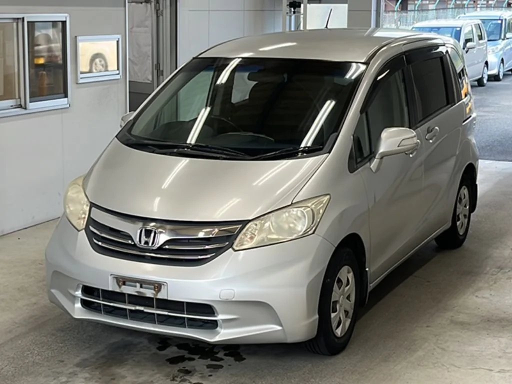 Honda Freed 2012