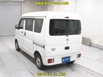 NISSAN CLIPPER VAN