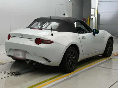 MAZDA ROADSTER 2