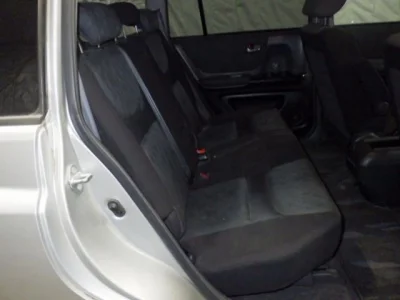 TOYOTA KLUGER