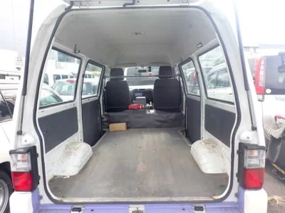 MAZDA BONGO VAN