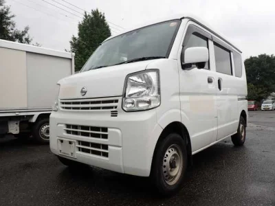 NISSAN CLIPPER VAN