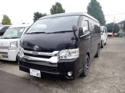 TOYOTA HIACE