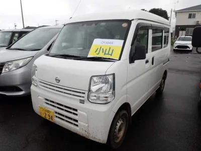NISSAN CLIPPER VAN