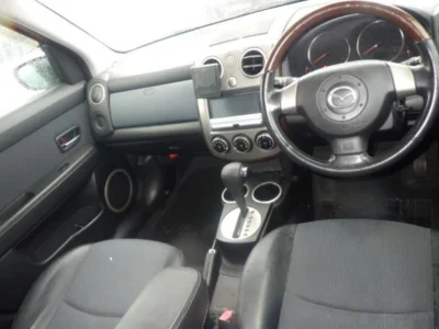MAZDA VERISA