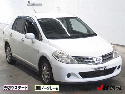 NISSAN TIIDA LATIO