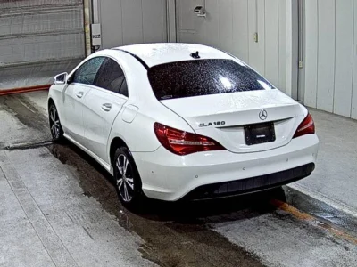 MERCEDES BENZ CLA
