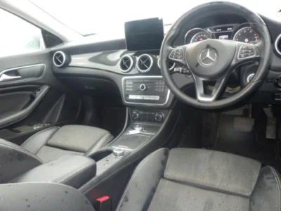 MERCEDES BENZ CLA
