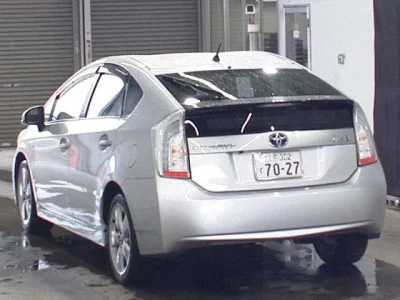 Toyota Prius PHV