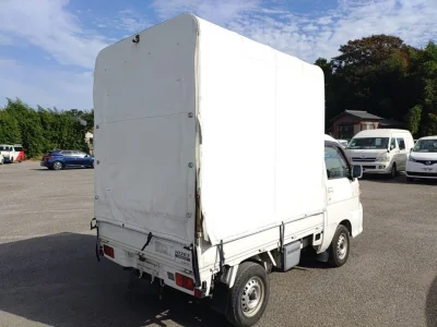 DAIHATSU HIJET TRUCK