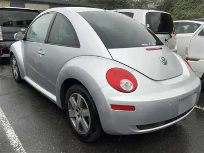 Volkswagen New Beetle