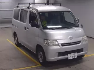 TOYOTA LITE ACE VAN