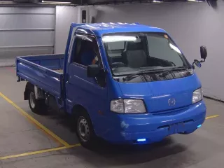 MAZDA BONGO 1