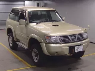 NISSAN SAFARI 1
