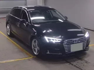 AUDI A4 AVANTE 1