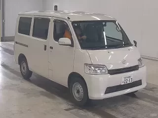 MAZDA BONGO VAN