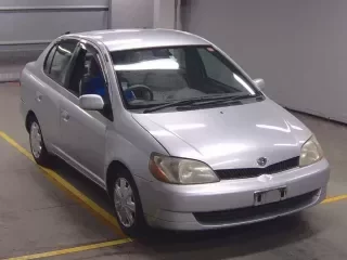 TOYOTA PLATZ