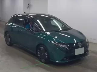 NISSAN AURA