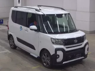 DAIHATSU TANTO FUN CROSS