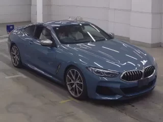 BMW 8 SERIES