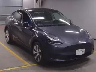 TESLA MODEL Y 1