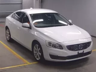 VOLVO S60 1