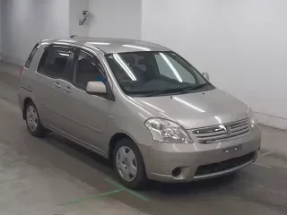 TOYOTA RAUM