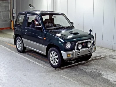 MITSUBISHI PAJERO MINI