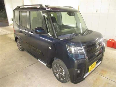 DAIHATSU TANTO FUN CROSS
