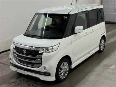 Suzuki Spacia Custom