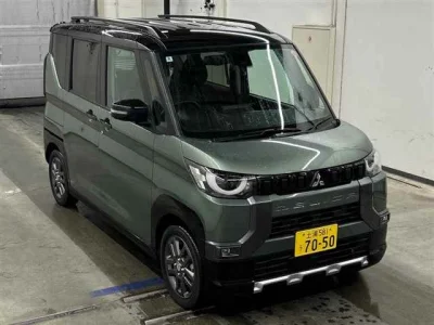 Mitsubishi Delica Mini