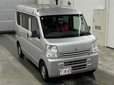 Mitsubishi Minicab