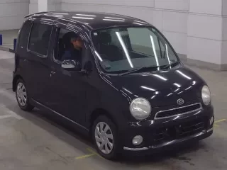 DAIHATSU MOVE LATTE
