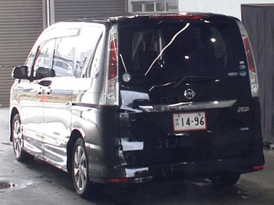 NISSAN SERENA