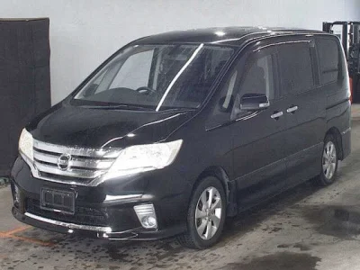 NISSAN SERENA