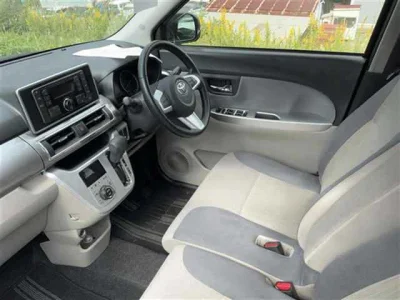 Toyota Pixis Joy