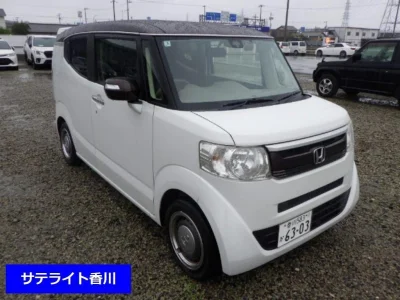 Honda N-Box Slash